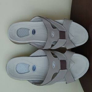 Dr Scholls women's summer slippers size 10W
